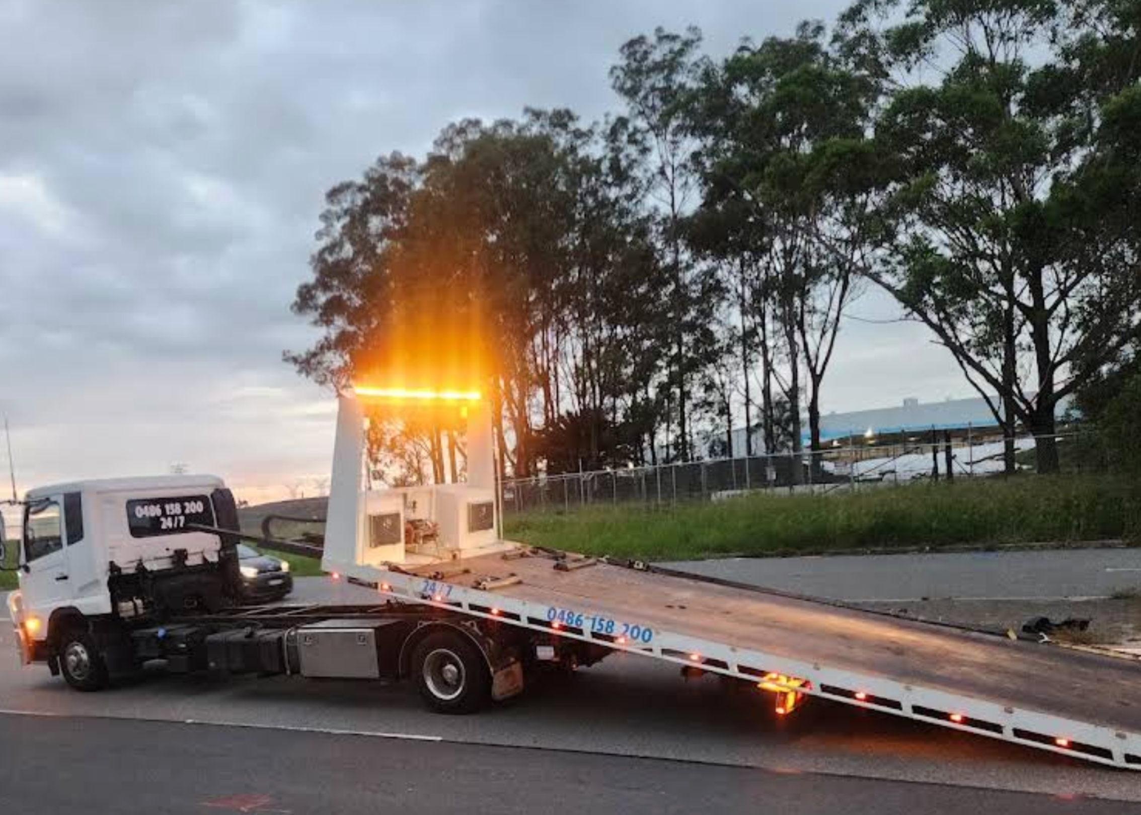 Sydney LCT Towing on the job